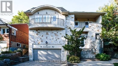 38 Stonegate Rd in Toronto, ON - Building Photo - Building Photo