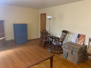 120 W Vermont Ave in Urbana, IL - Building Photo - Building Photo