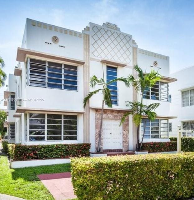 property at 811 Jefferson Ave