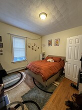 40 Litchfield St, Unit 3 in Boston, MA - Foto de edificio - Building Photo