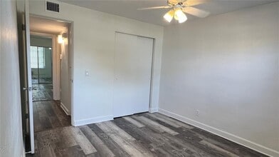 2462 Brazilia Dr in Clearwater, FL - Building Photo - Building Photo