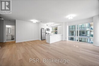 50-1250 John St in Toronto, ON - Building Photo - Building Photo
