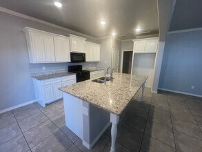 5910 Socorro Dr in Odessa, TX - Building Photo - Building Photo