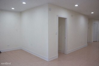 2008 W Coulter St in Chicago, IL - Building Photo - Building Photo