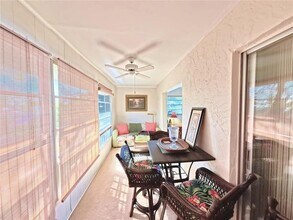 102 47th Ave Dr W in Bradenton, FL - Building Photo - Building Photo