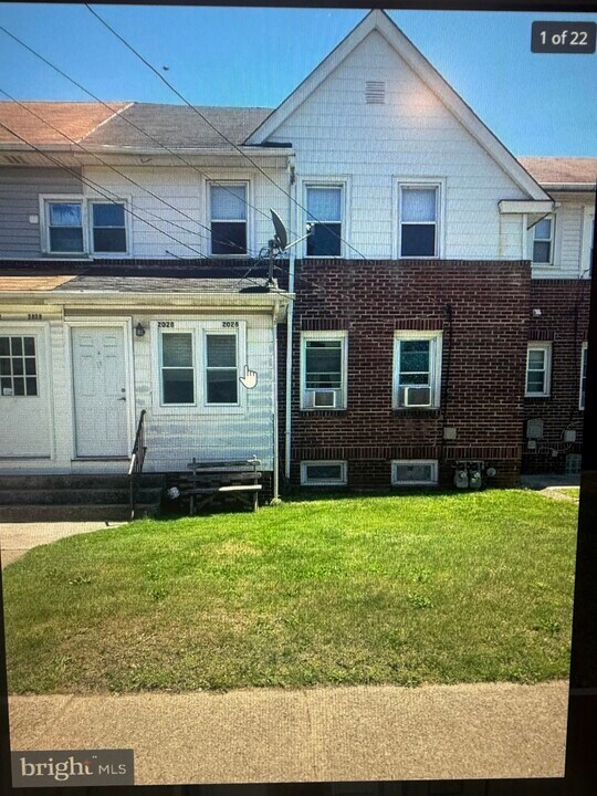 2026 Trenton Ave in Bristol, PA - Building Photo