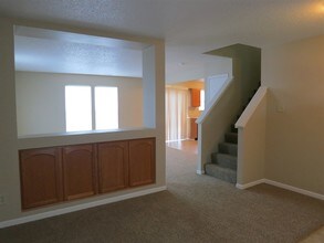 2898 Hearthside Dr in Greenwood, IN - Building Photo - Building Photo