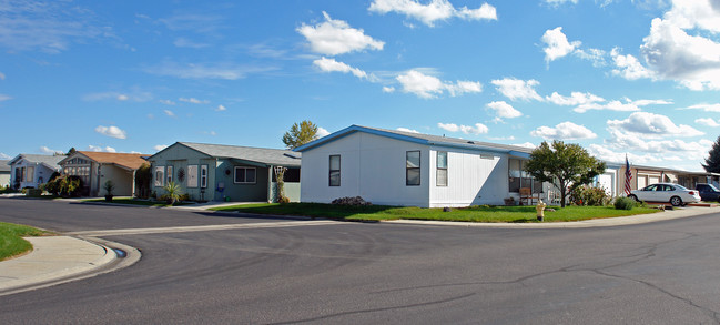 Silvercrest Estates in Nampa, ID - Foto de edificio - Building Photo