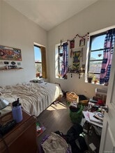 66-17 Myrtle Ave in Queens, NY - Building Photo - Building Photo
