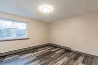 StoneGate Apartments in Middletown, CT - Building Photo - Interior Photo