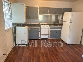 2075 Patton Dr in Reno, NV - Building Photo - Building Photo