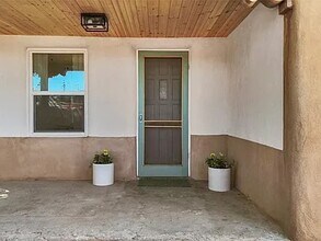 1530 Hickox St, Unit #1 in Santa Fe, NM - Foto de edificio - Building Photo