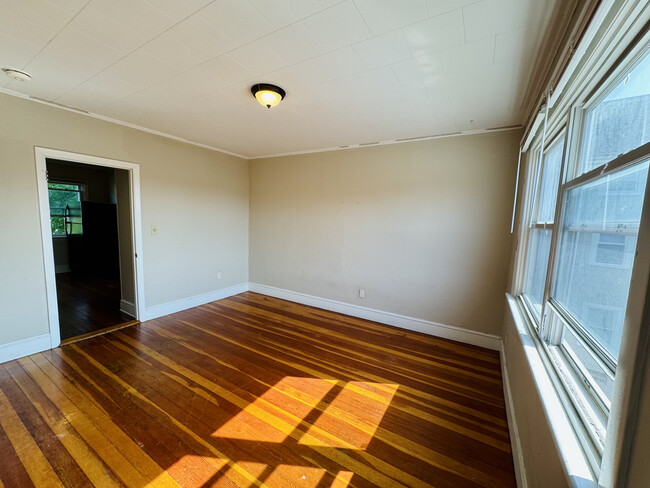 45 Slater St, Unit 2S