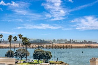 2940 Lawrence St in San Diego, CA - Building Photo - Building Photo