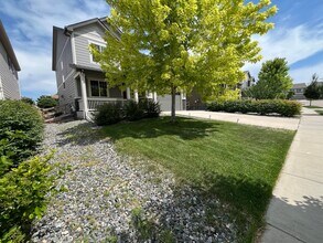 5920 Cross Creek Dr in Fort Collins, CO - Building Photo - Building Photo