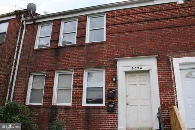 5626 Midwood Ave, Unit 2