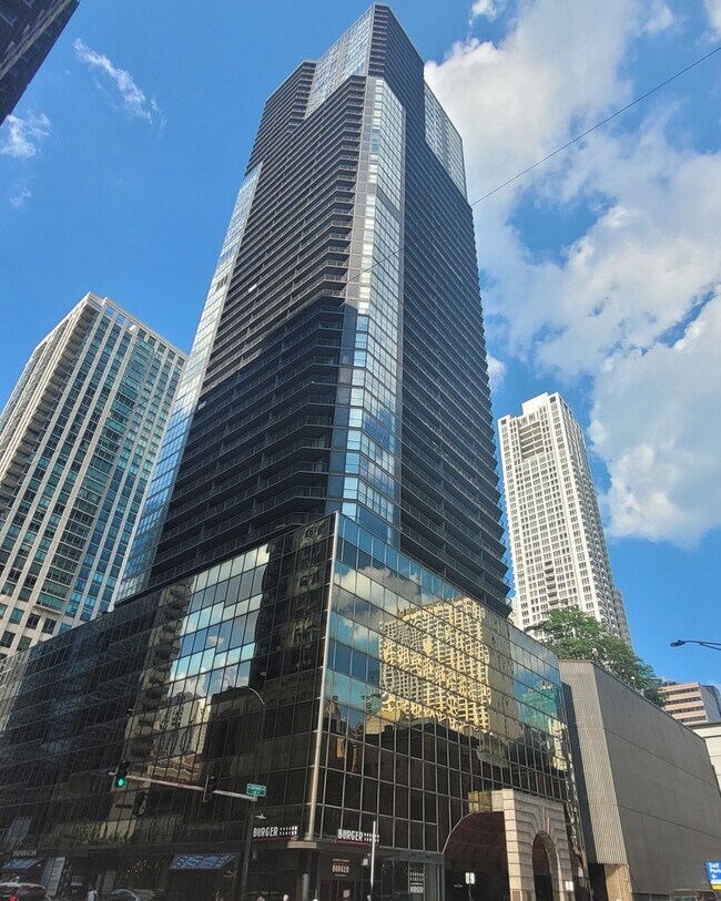 property at 10 E Ontario St