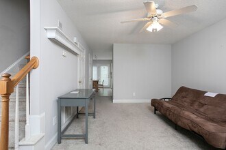 2104 W Knox St, Unit Unit A in Durham, NC - Building Photo - Building Photo