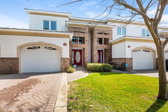 property at 115 Beal Pkwy SW