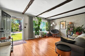 4 Willey St, Unit 1 in Albany, NY - Building Photo - Building Photo