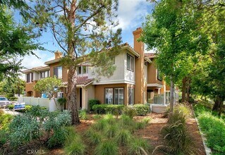 123 Valley View Terrace in Mission Viejo, CA - Building Photo - Building Photo