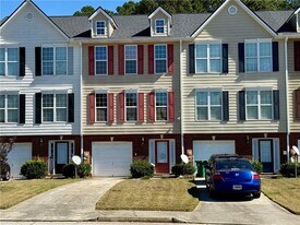 1708 Redan E in Lithonia, GA - Building Photo