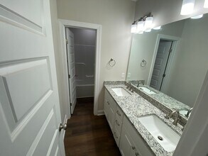 3430 Bellingham Ln in Albany, GA - Building Photo - Building Photo