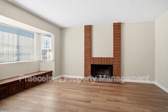 3408 Clavelita St in San Diego, CA - Building Photo - Building Photo