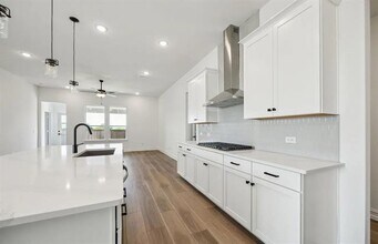 713 Carriage Hl Rd in Midlothian, TX - Building Photo - Building Photo