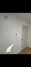 1498 Belle St in San Bernardino, CA - Foto de edificio - Building Photo