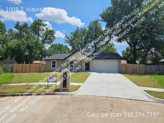 1008 S Juniper Ct in Broken Arrow, OK - Building Photo - Building Photo