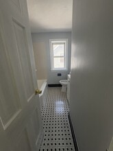 70 Park St in Bristol, CT - Building Photo - Building Photo