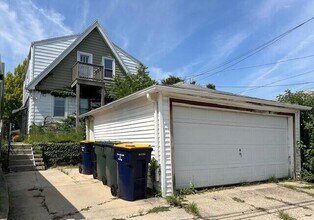 2326 S 75th St in West Allis, WI - Building Photo - Building Photo