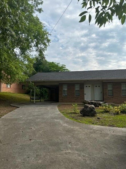 1206 17th St NW in Cleveland, TN - Building Photo