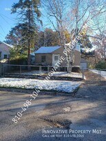 1309 Clancy Ave in Flint, MI - Building Photo