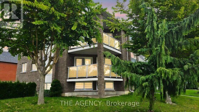 290 Elmgrove Ave in Oshawa, ON - Building Photo - Building Photo