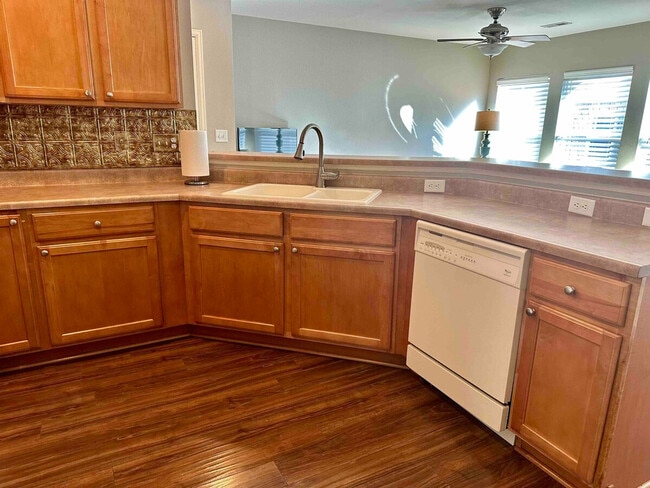 12810 Roosevelt Ln, Unit SI ID1045088P in Parker, CO - Foto de edificio - Building Photo