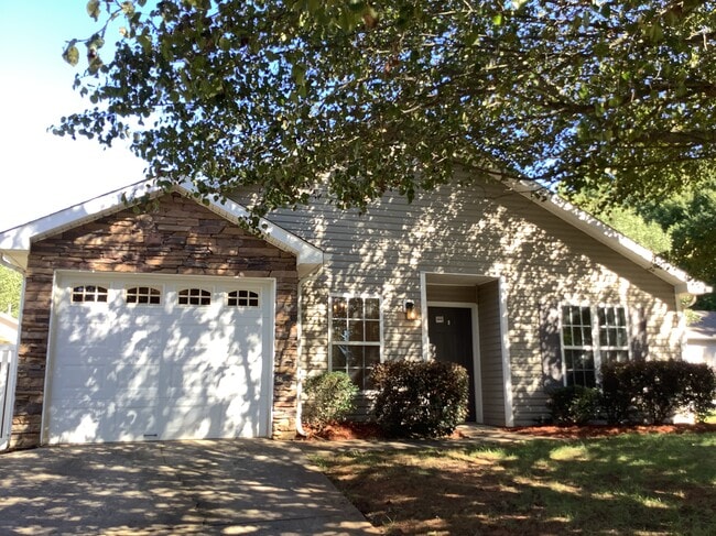 property at 101 Charlotte Ct