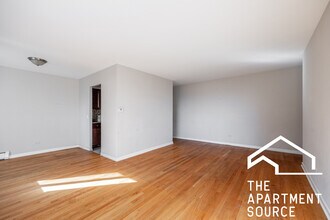 5820 N Sheridan Rd in Chicago, IL - Building Photo - Building Photo