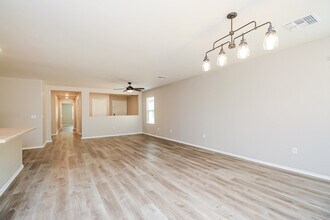 8537 W Amazilia Pl in Tucson, AZ - Building Photo - Building Photo