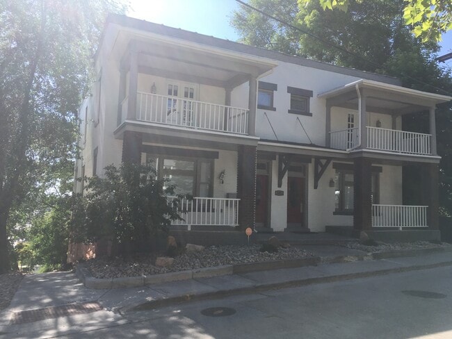 301 N. Almond Street #5, Unit 5
