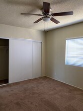 4534 W 173rd St, Unit 4 in Lawndale, CA - Foto de edificio - Building Photo