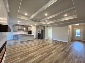 62 Cruce Lake Ct in Hoschton, GA - Building Photo - Building Photo