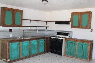 1368 Reid Rd in Socorro, TX - Building Photo - Building Photo