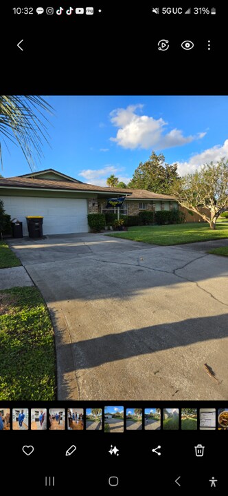 8457 Graybar Dr in Jacksonville, FL - Building Photo