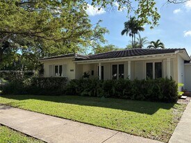 1710 Segovia St in Coral Gables, FL - Building Photo