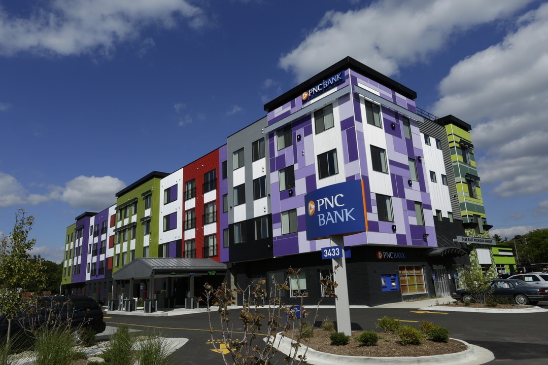 Midtown Apartments in East Lansing, MI - Foto de edificio