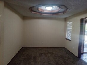 312 Christopher Todd Dr in Moore, OK - Foto de edificio - Building Photo