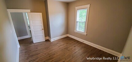 942 Mansion Ave in Cincinnati, OH - Building Photo - Building Photo