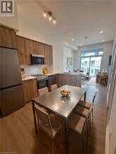 25 Wellington St S in Kitchener, ON - Building Photo - Building Photo